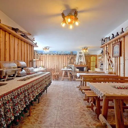 Skorusa Homestay *